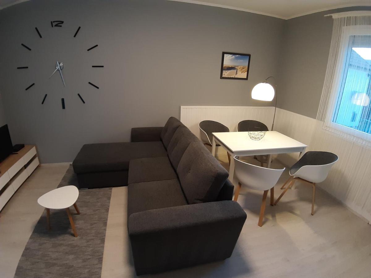 Jade Vendeghaz Apartment Pápa Екстериор снимка