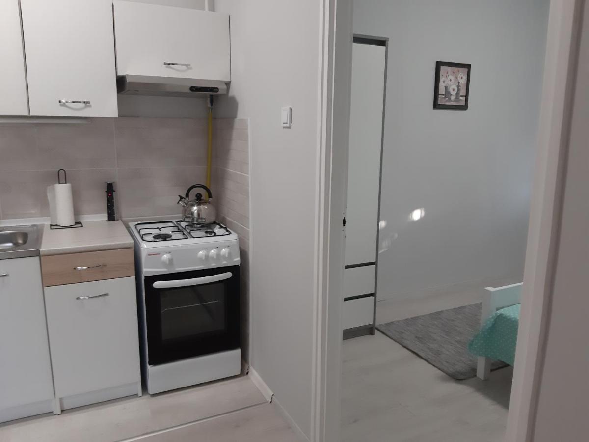 Jade Vendeghaz Apartment Pápa Екстериор снимка