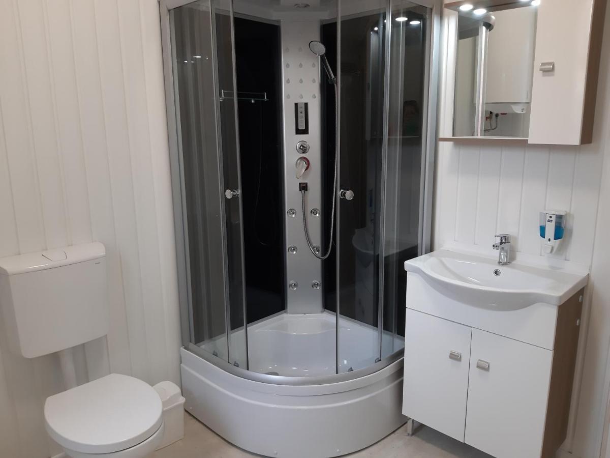 Jade Vendeghaz Apartment Pápa Екстериор снимка